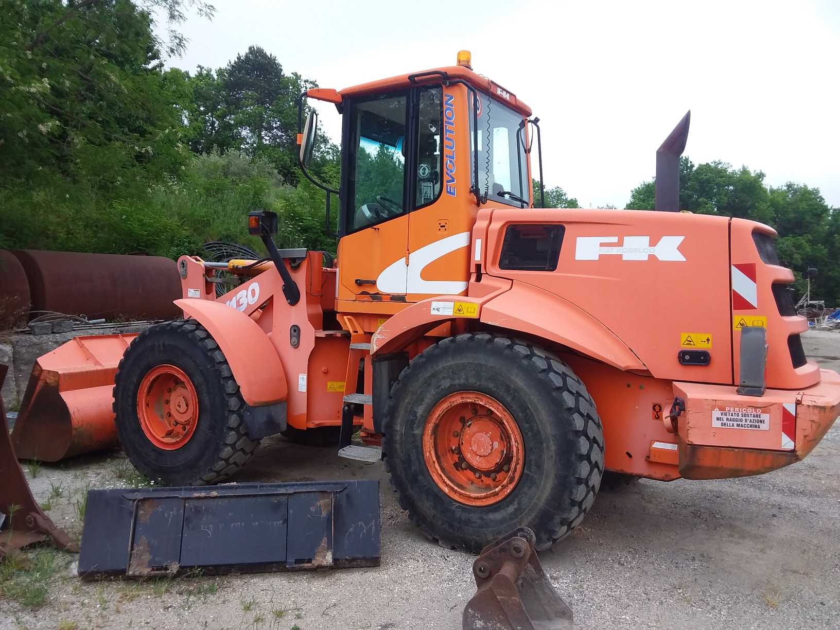 Pala Gommata Fiat Kobelco W 130 - immagine 7