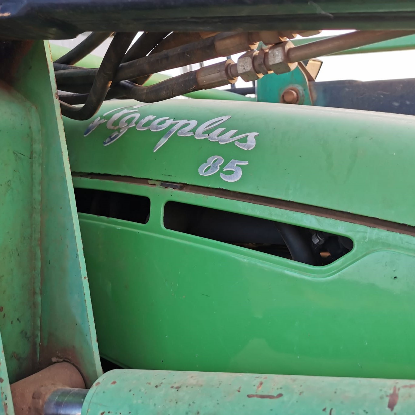 Trattore Deutz-Fahr Agroplus 85 - immagine 8