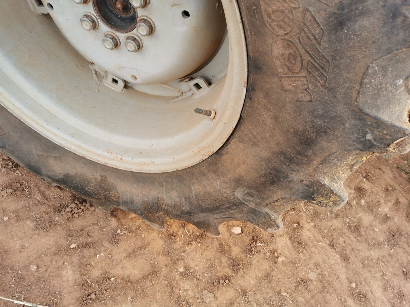 Trattore Deutz-Fahr Agroplus 85 - immagine 9