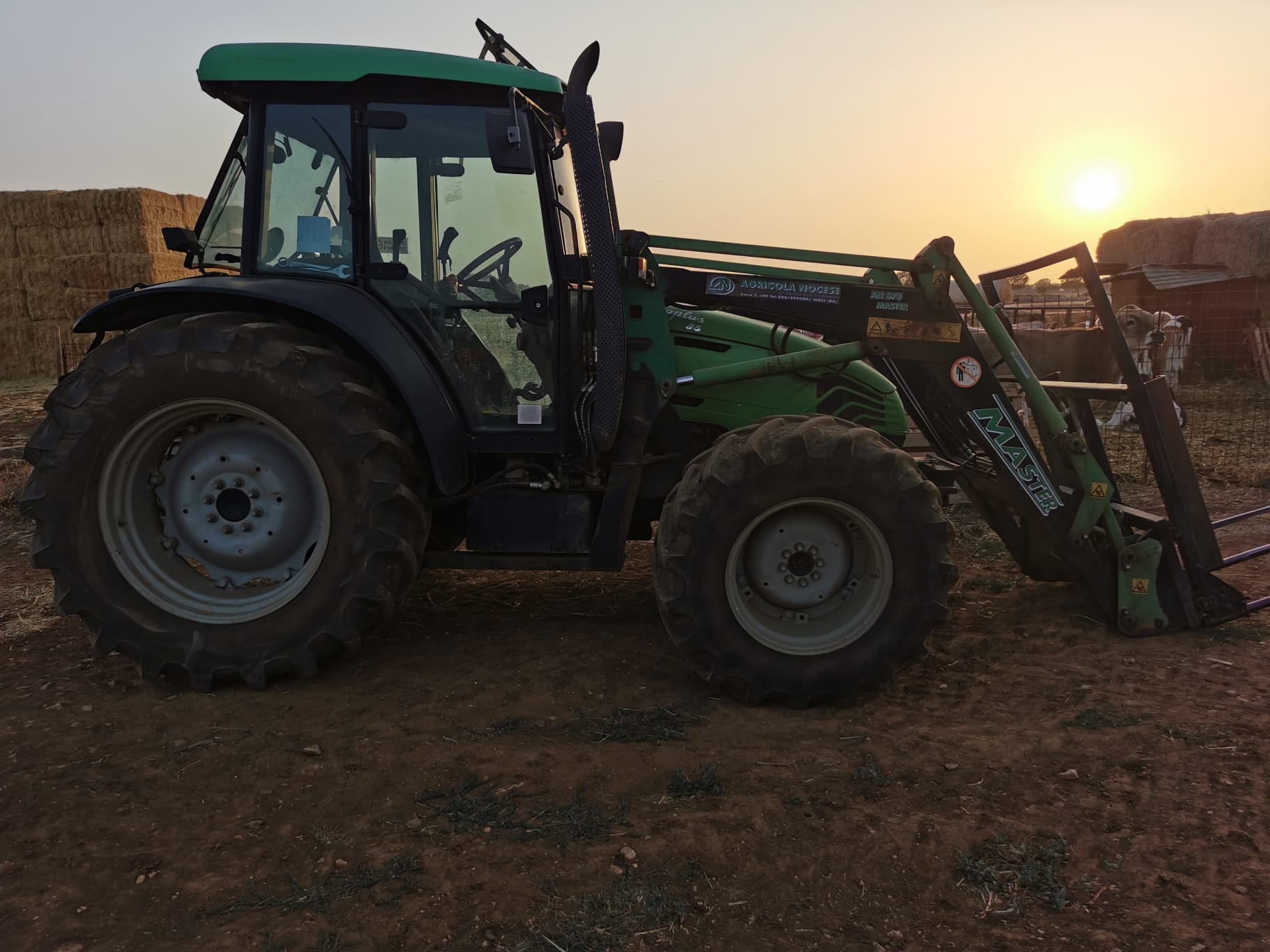 Trattore Deutz-Fahr Agroplus 85 - immagine 2