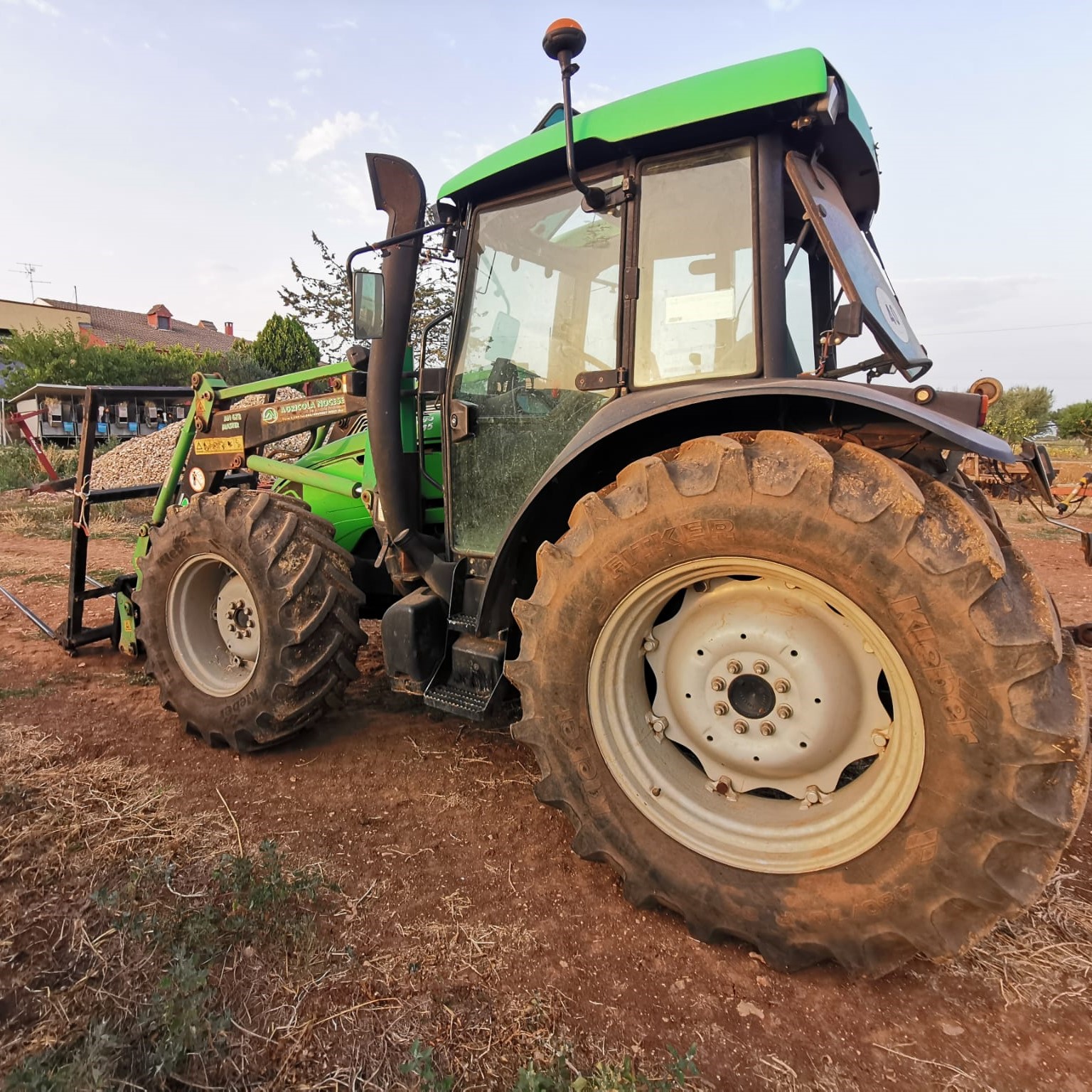 Trattore Deutz-Fahr Agroplus 85 - immagine 6