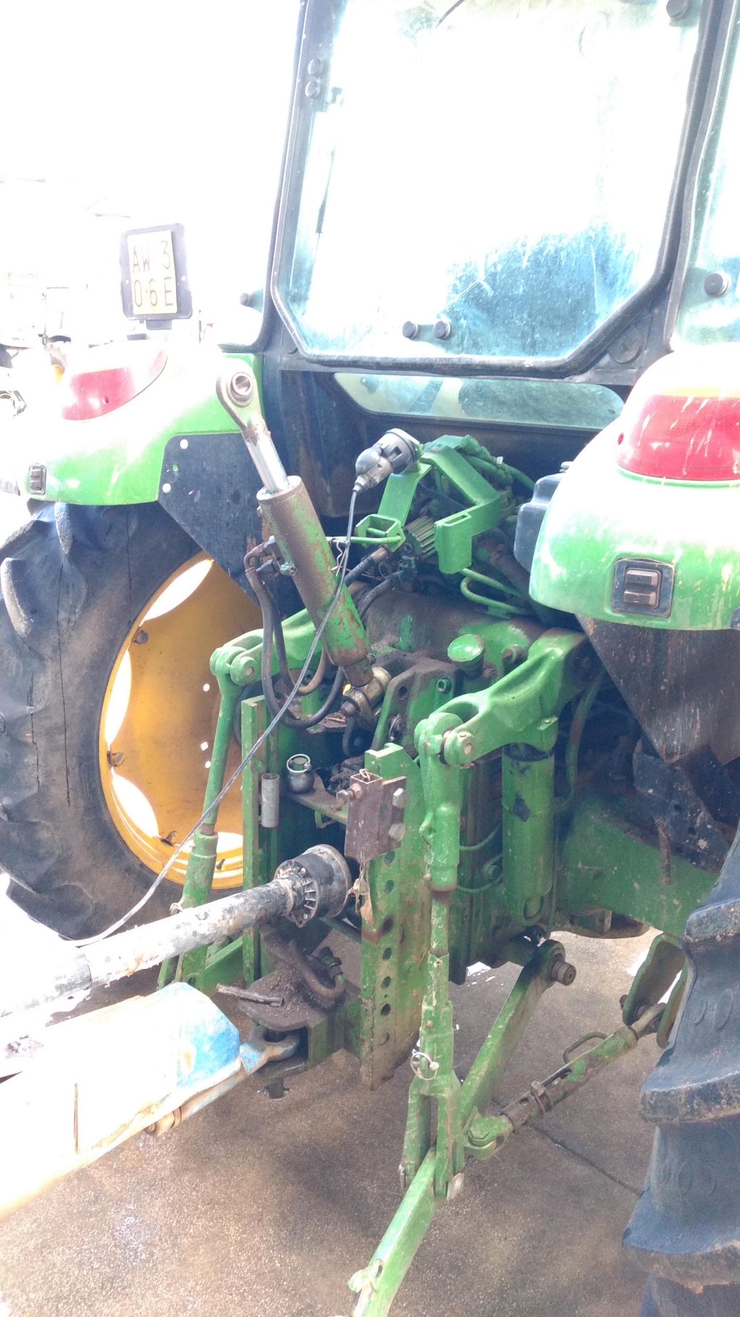 Trattore John Deere 5820 - immagine 4