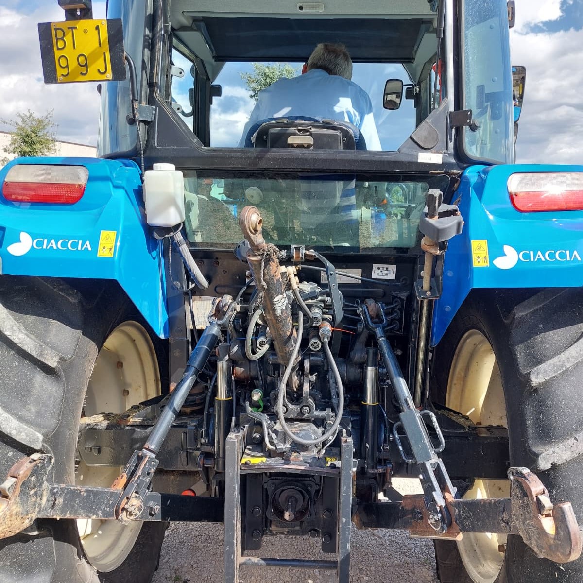 Trattore New Holland T5 115 Cab - immagine 5