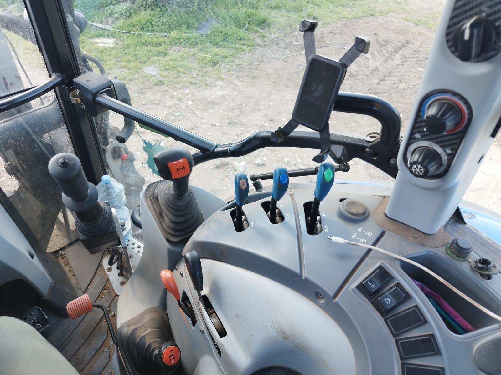 Trattore New Holland T4.85 - immagine 11