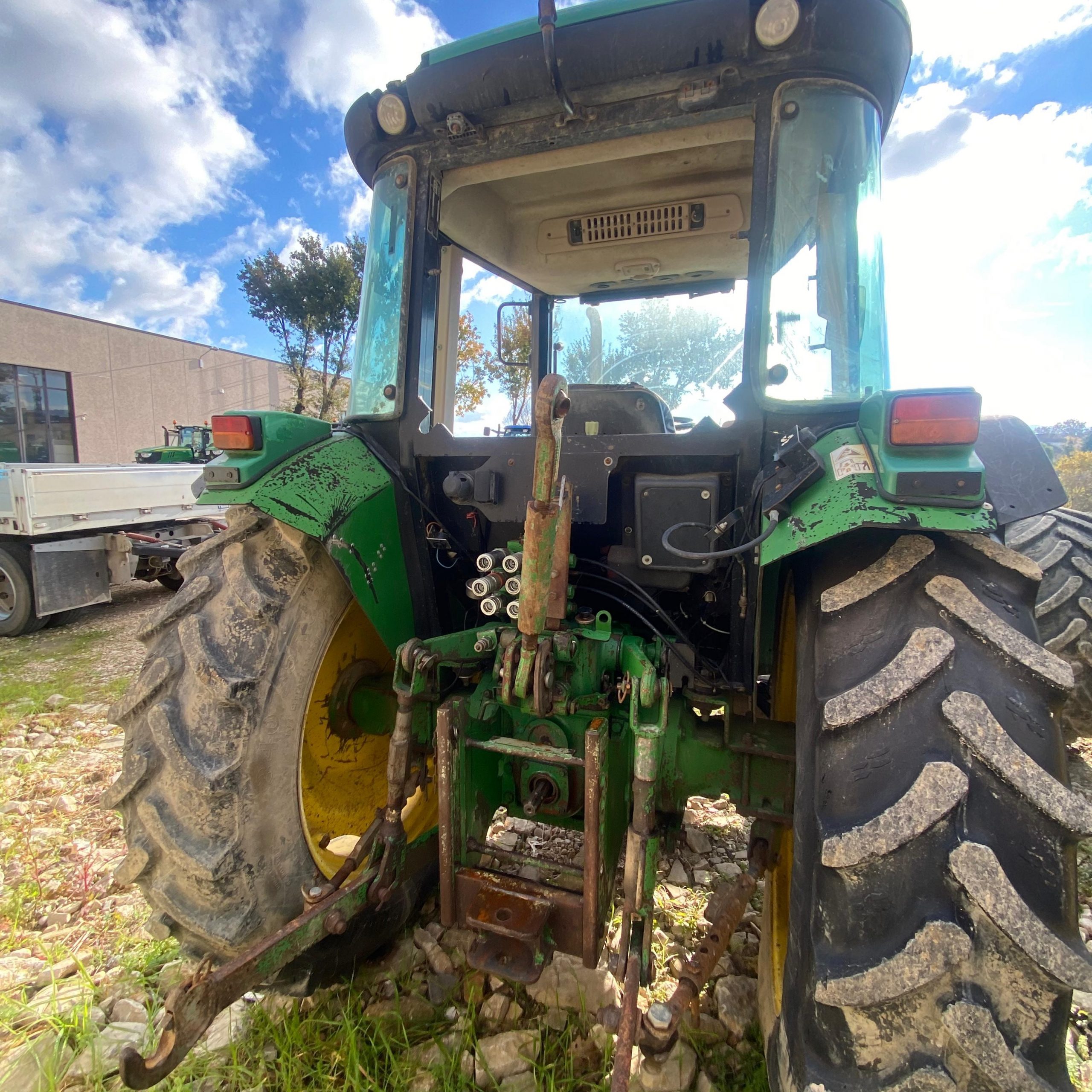 Trattore John Deere 5515 4WD - immagine 3