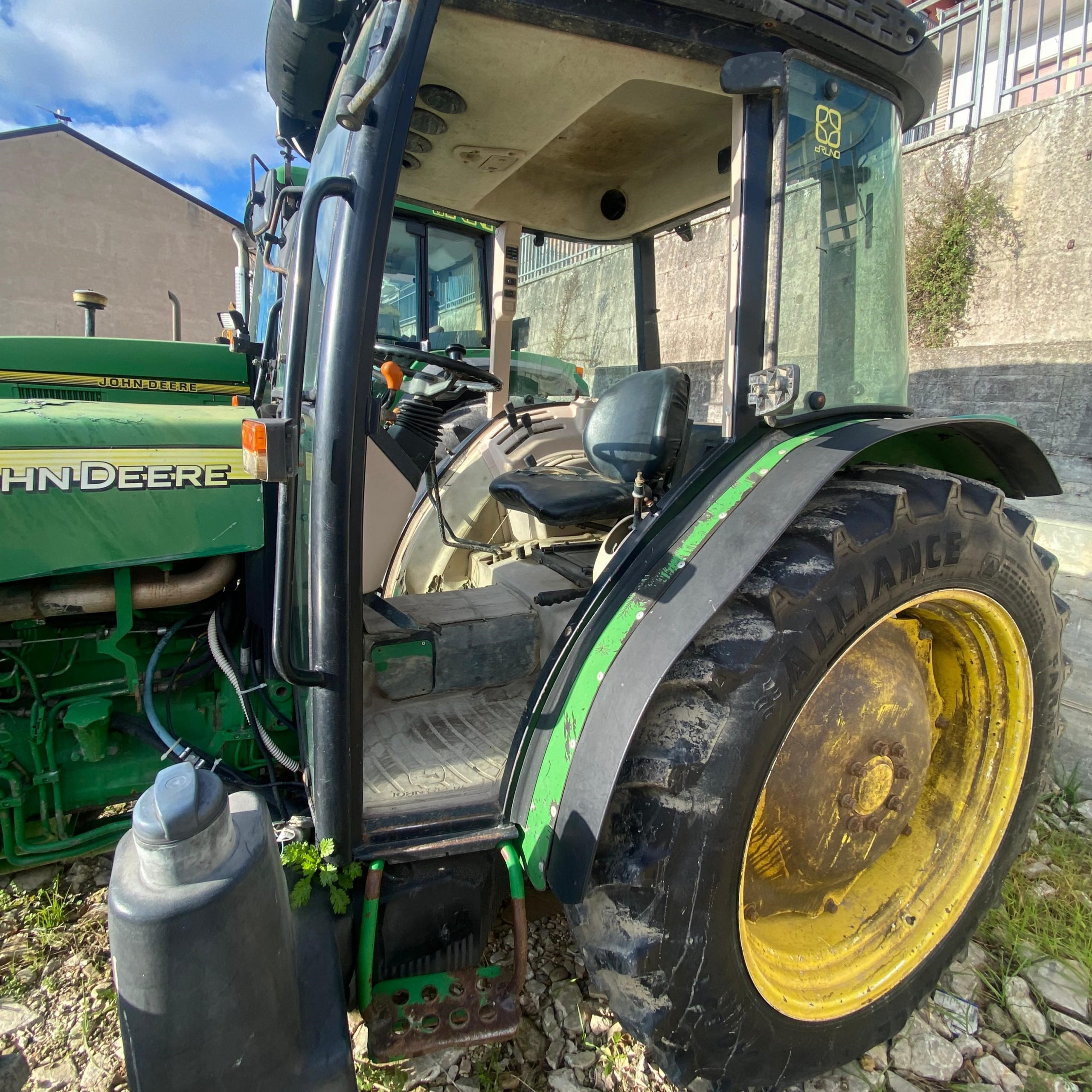 Trattore John Deere 5515 4WD - immagine 4