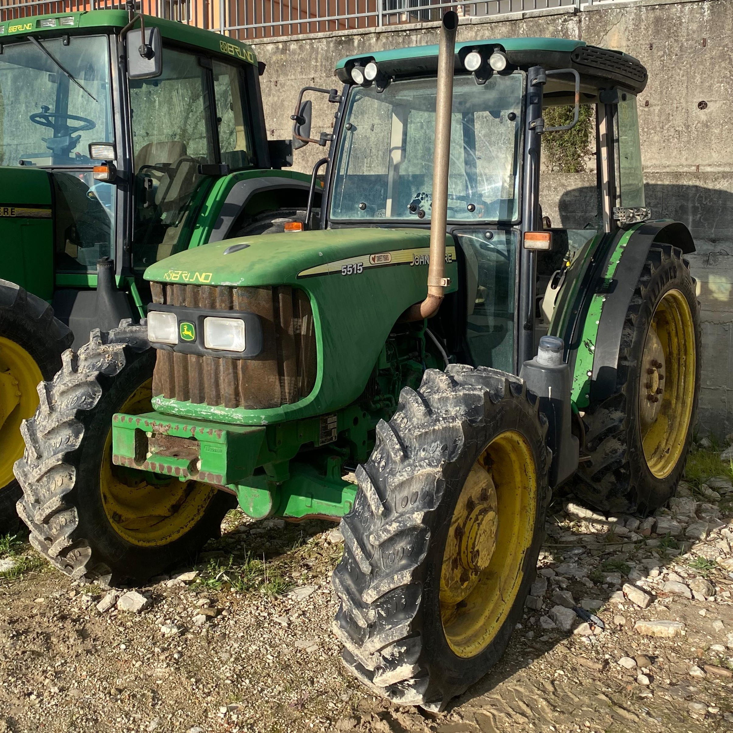 Trattore John Deere 5515 4WD