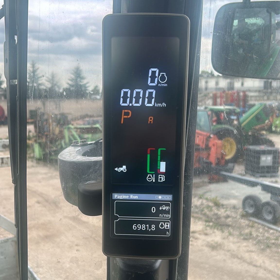 Trattore John Deere 5125R - immagine 6