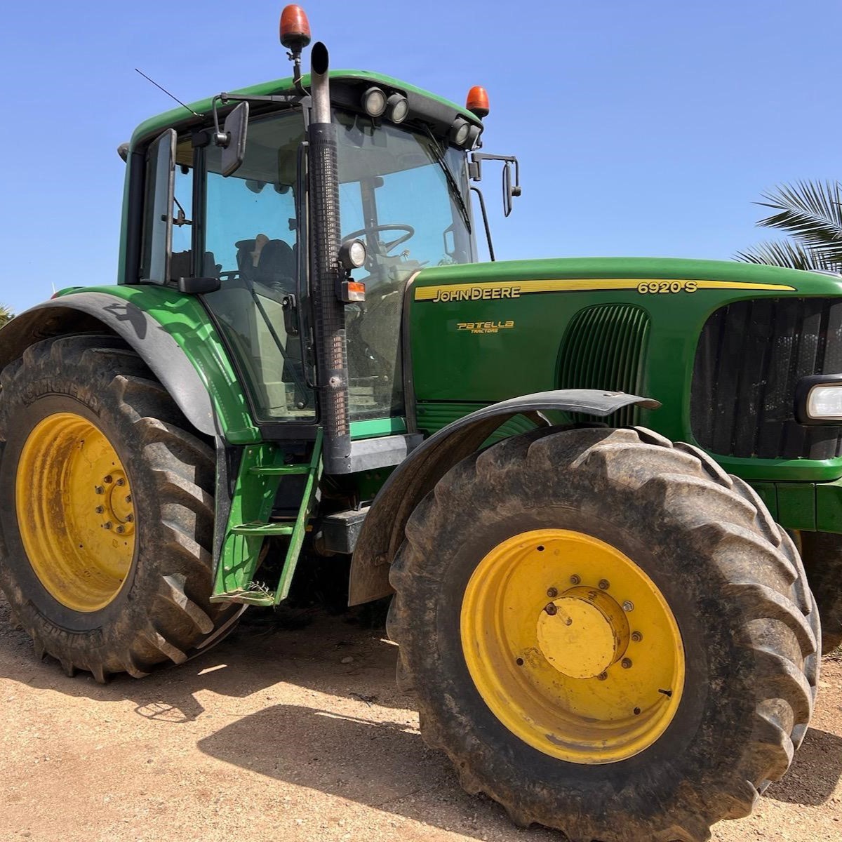 TRATTORE JOHN DEERE 6920S