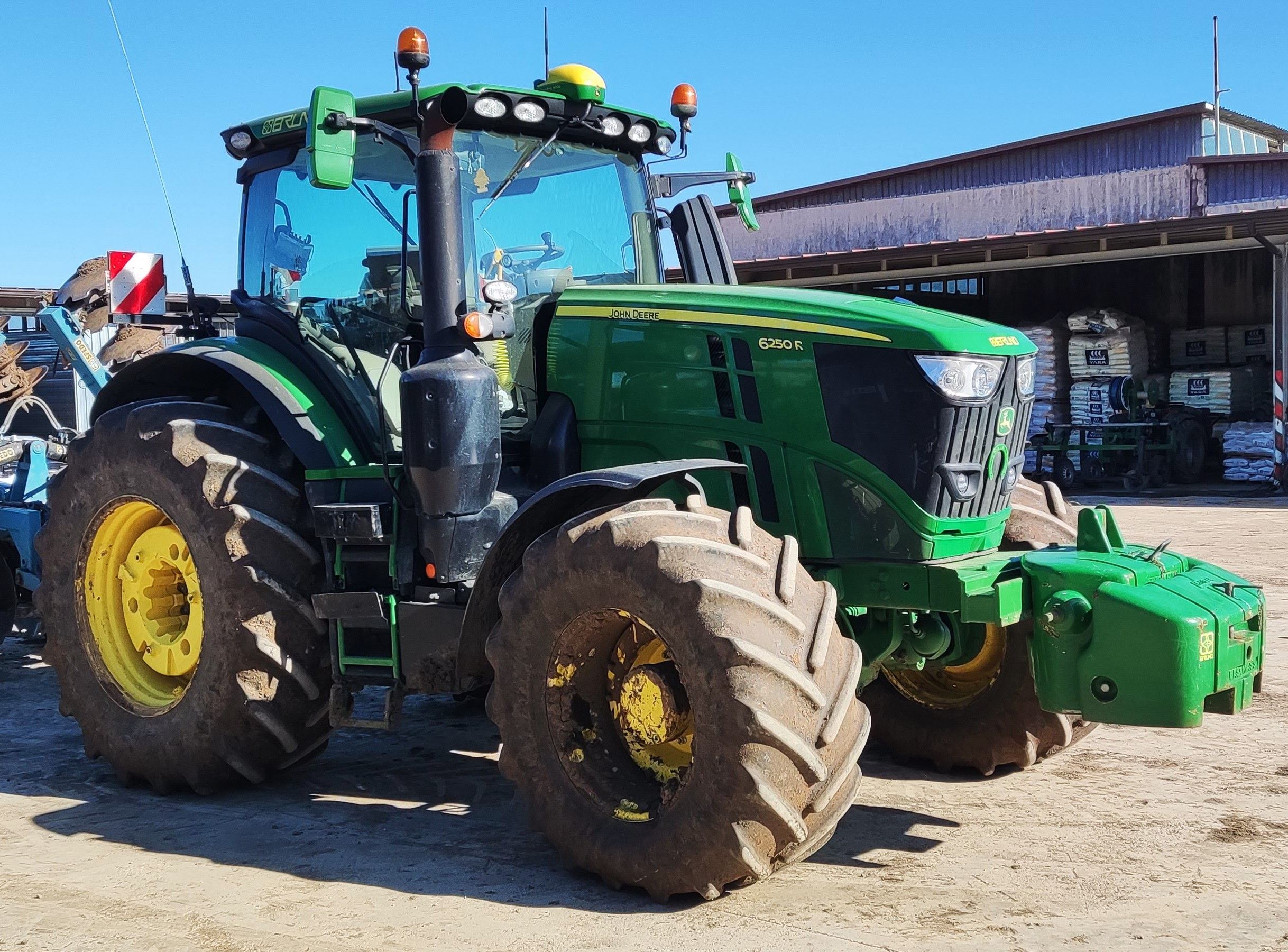 Trattore John Deere 6250R - immagine 6