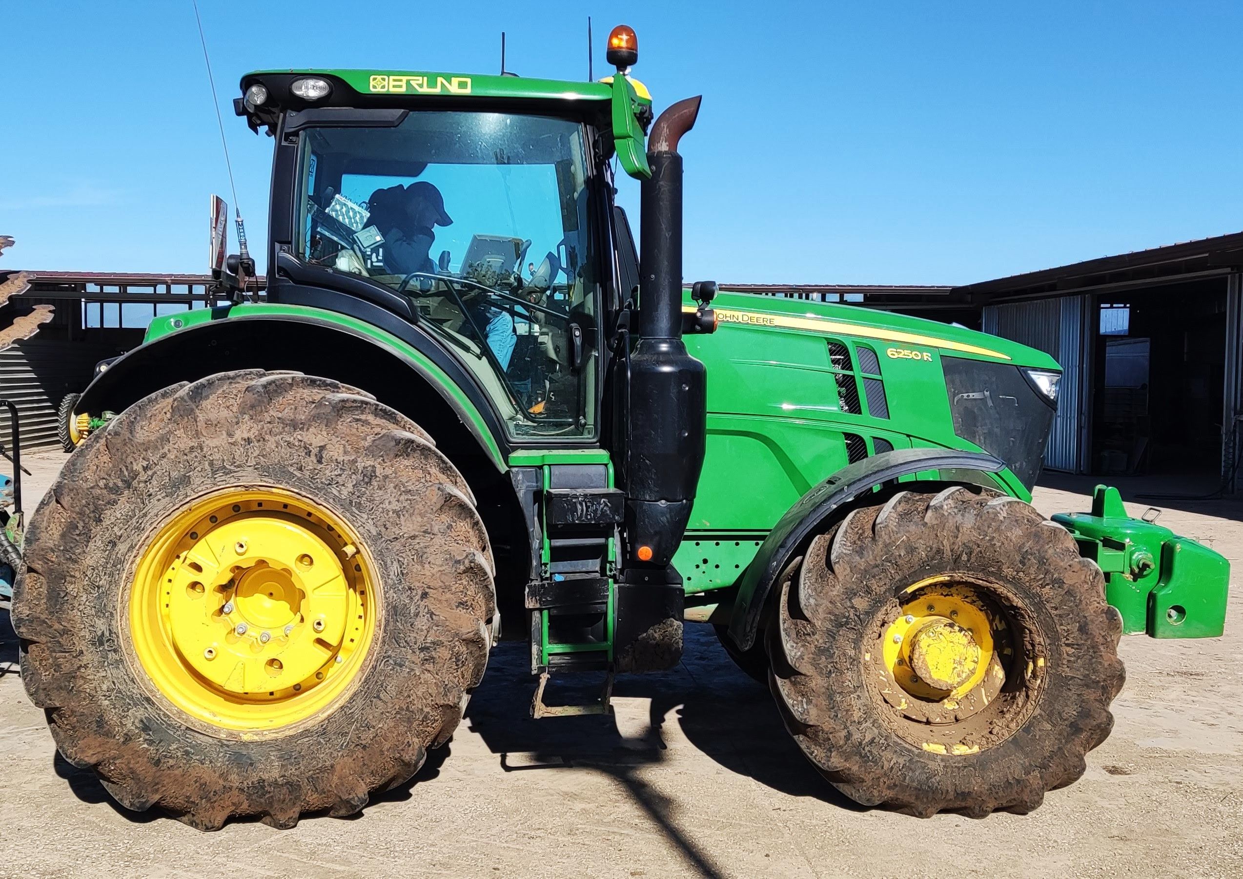 Trattore John Deere 6250R - immagine 4