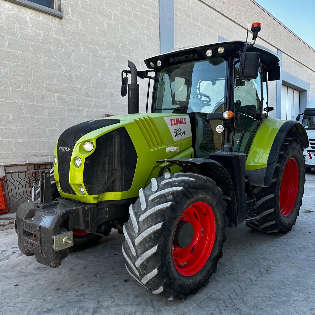 Trattore Claas Arion 620 - immagine 2