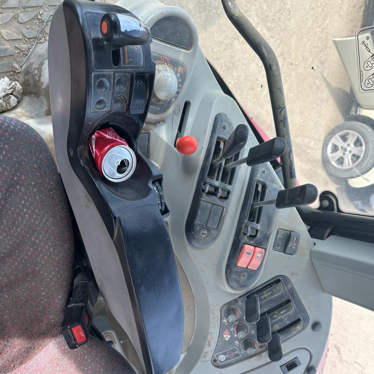 Trattore Massey Fergusson 6460 Dyna 6 - immagine 2