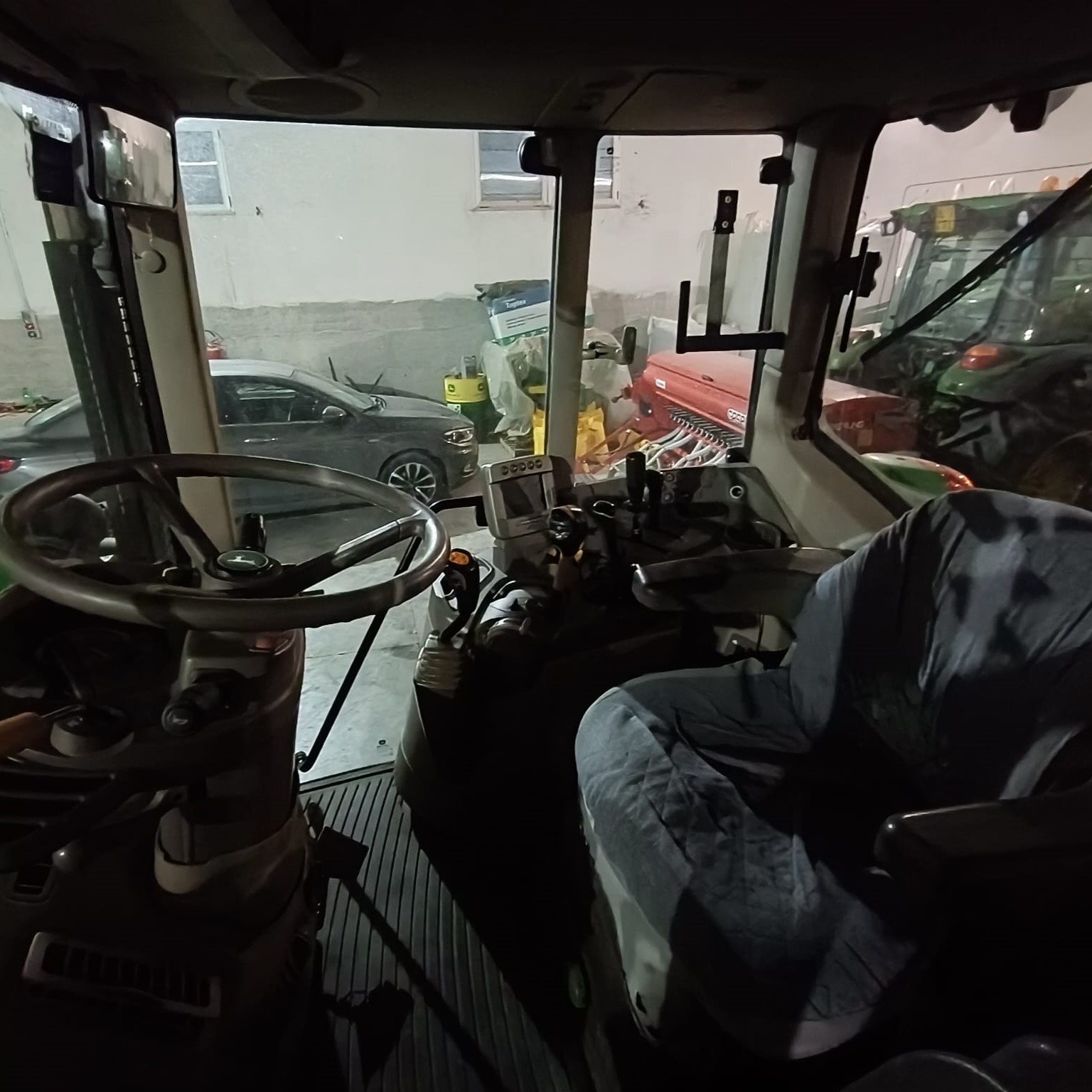 Trattore John Deere 6330 Premium - immagine 5