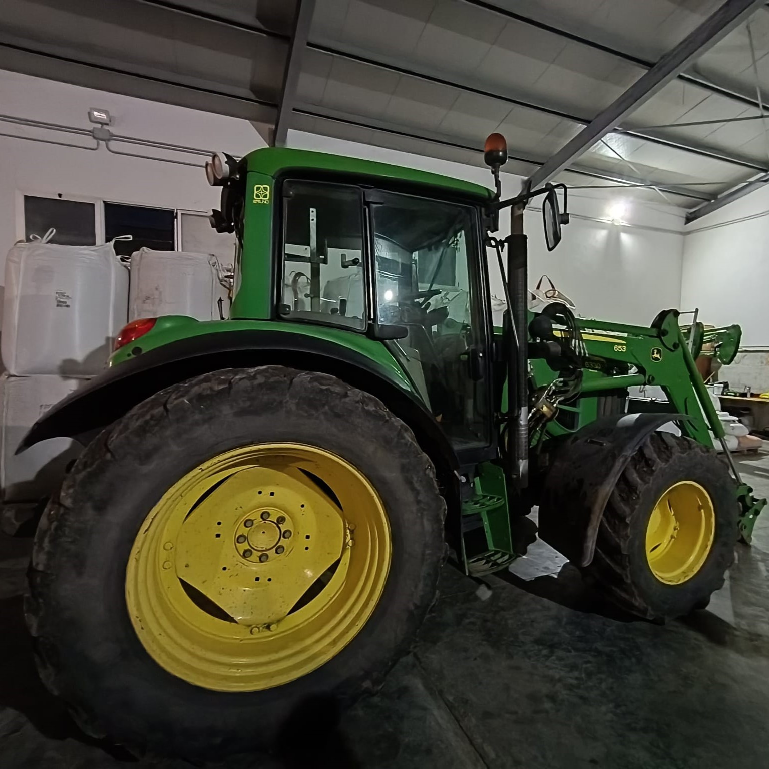 Trattore John Deere 6330 Premium - immagine 2