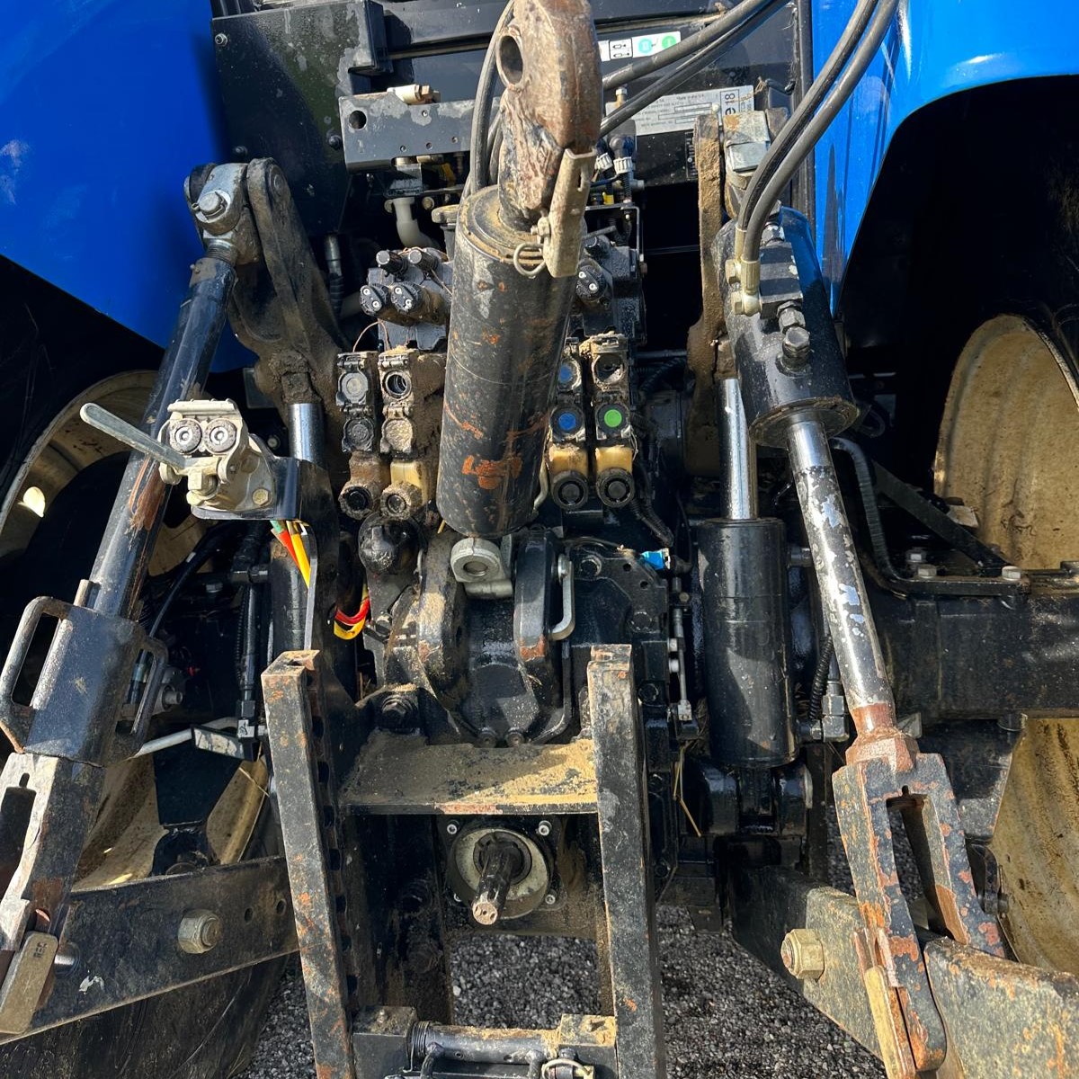 Trattore New Holland 7060 - immagine 6