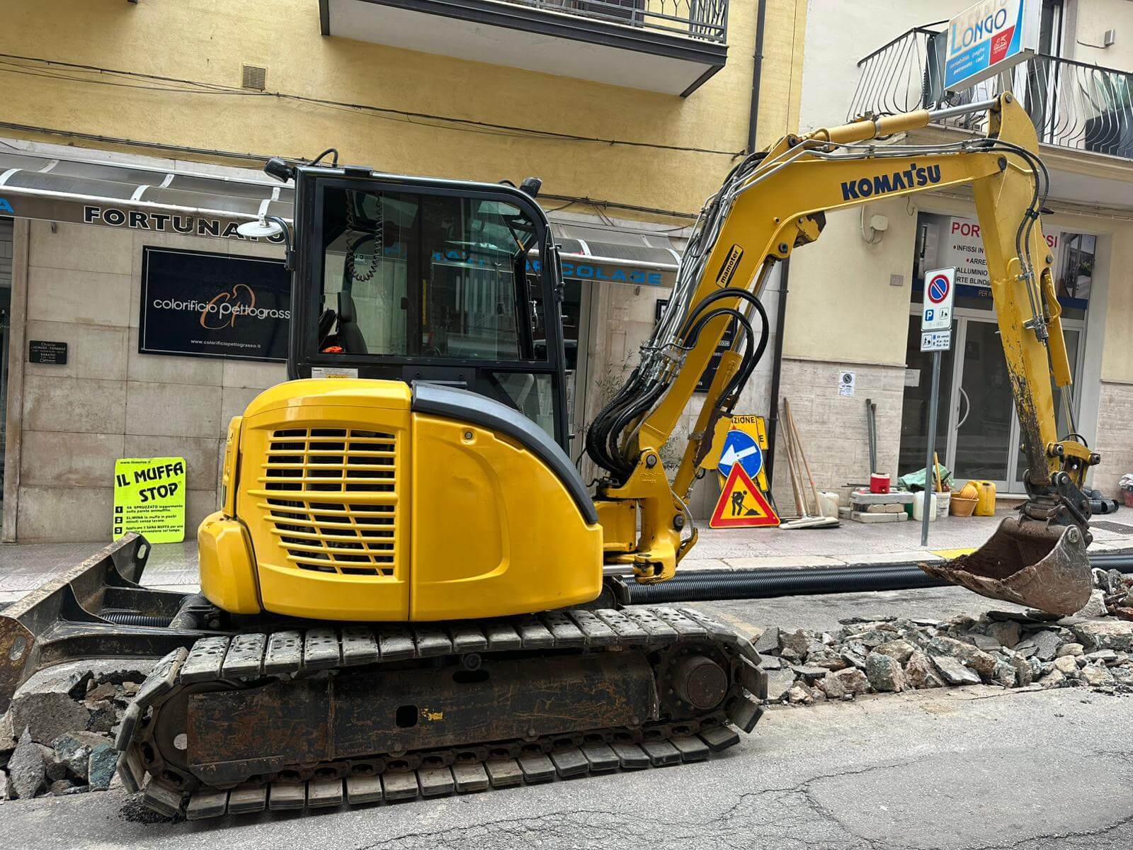 Escavatore Komatsu PC 55 MR-5E0 - immagine 2