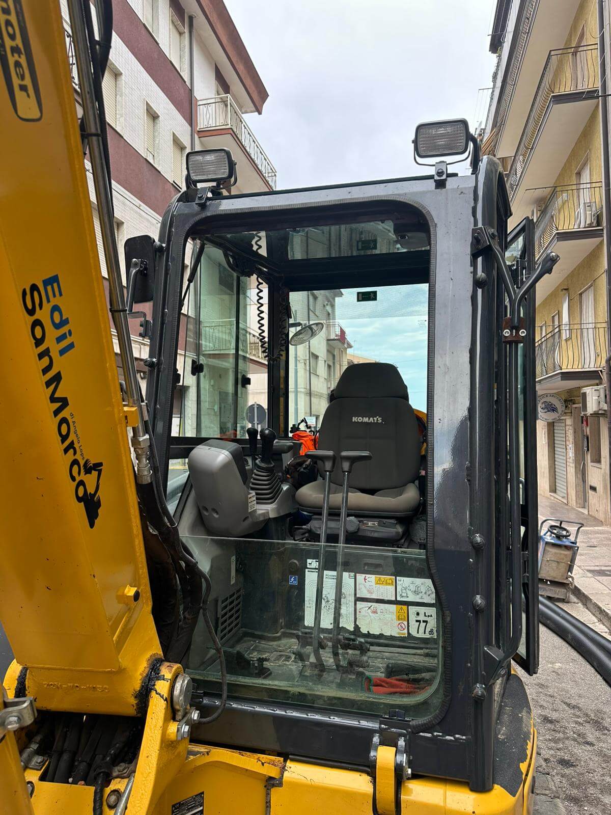 Escavatore Komatsu PC 55 MR-5E0 - immagine 5