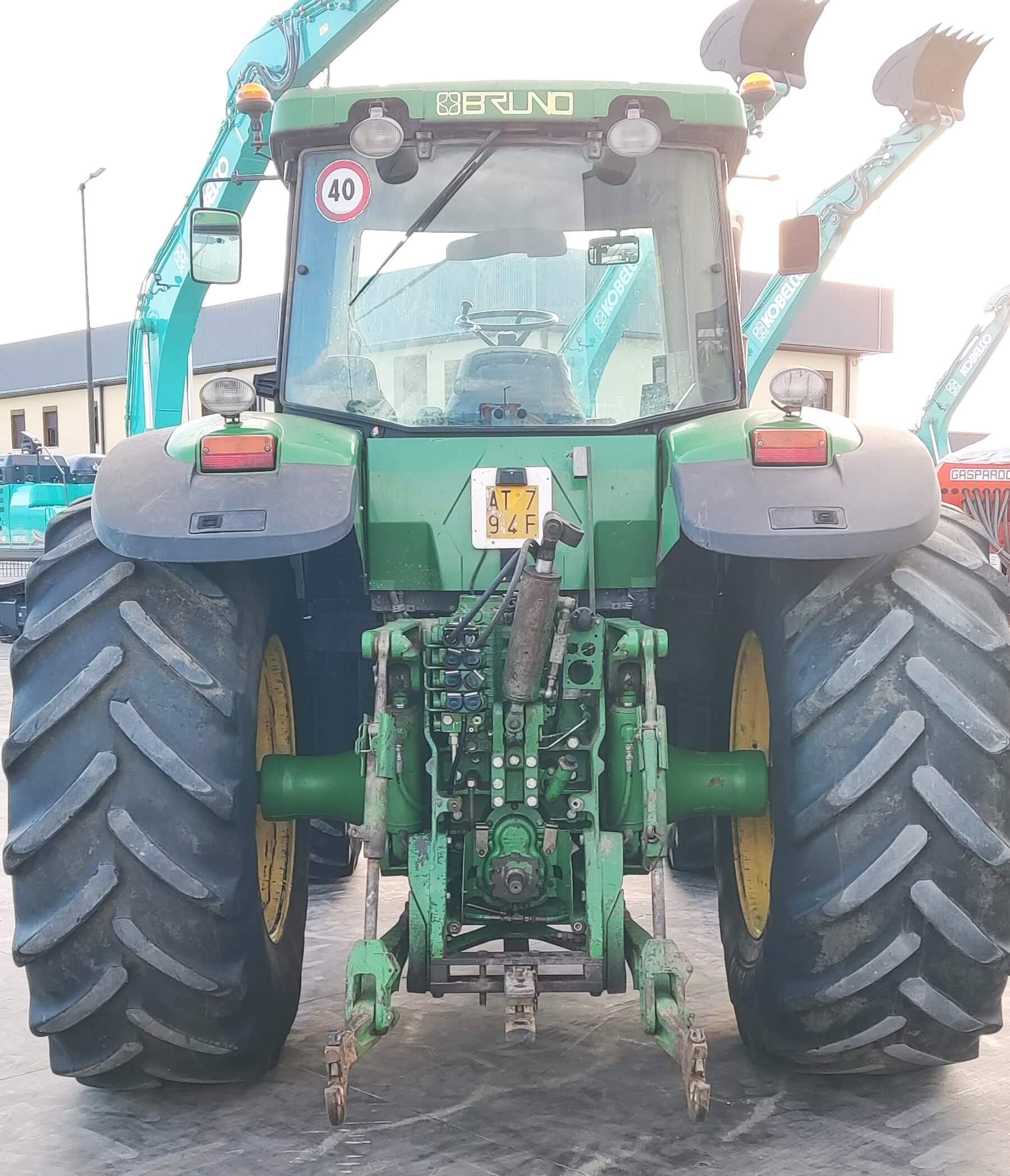 Trattore John Deere 8220 - immagine 6