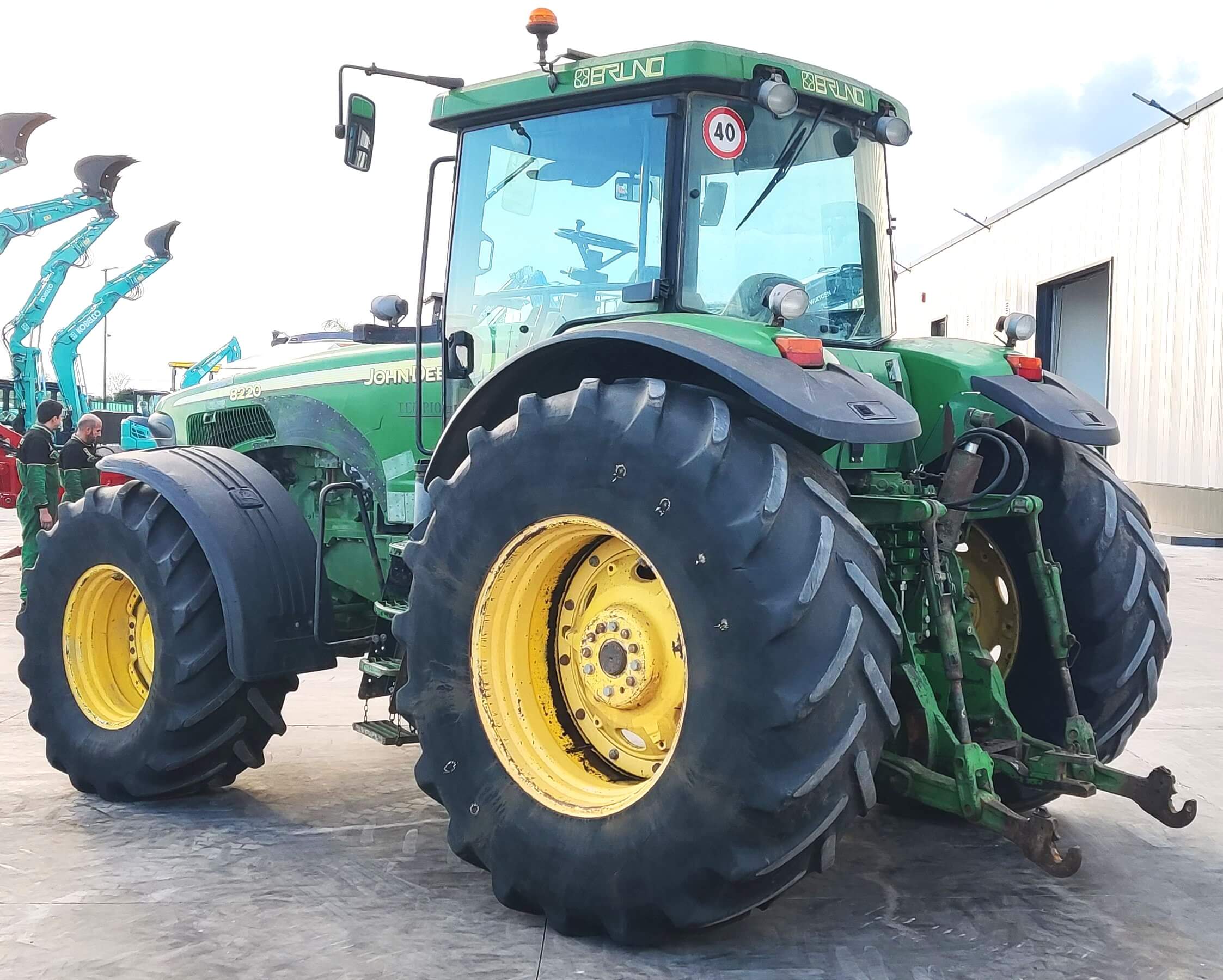 Trattore John Deere 8220 - immagine 4