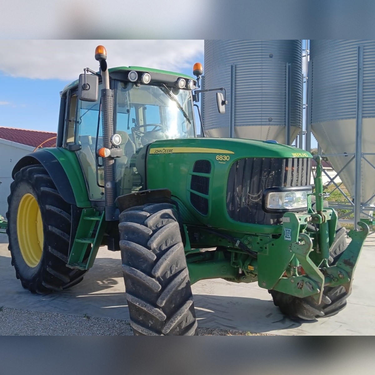 Trattore John Deere 6830 Premium