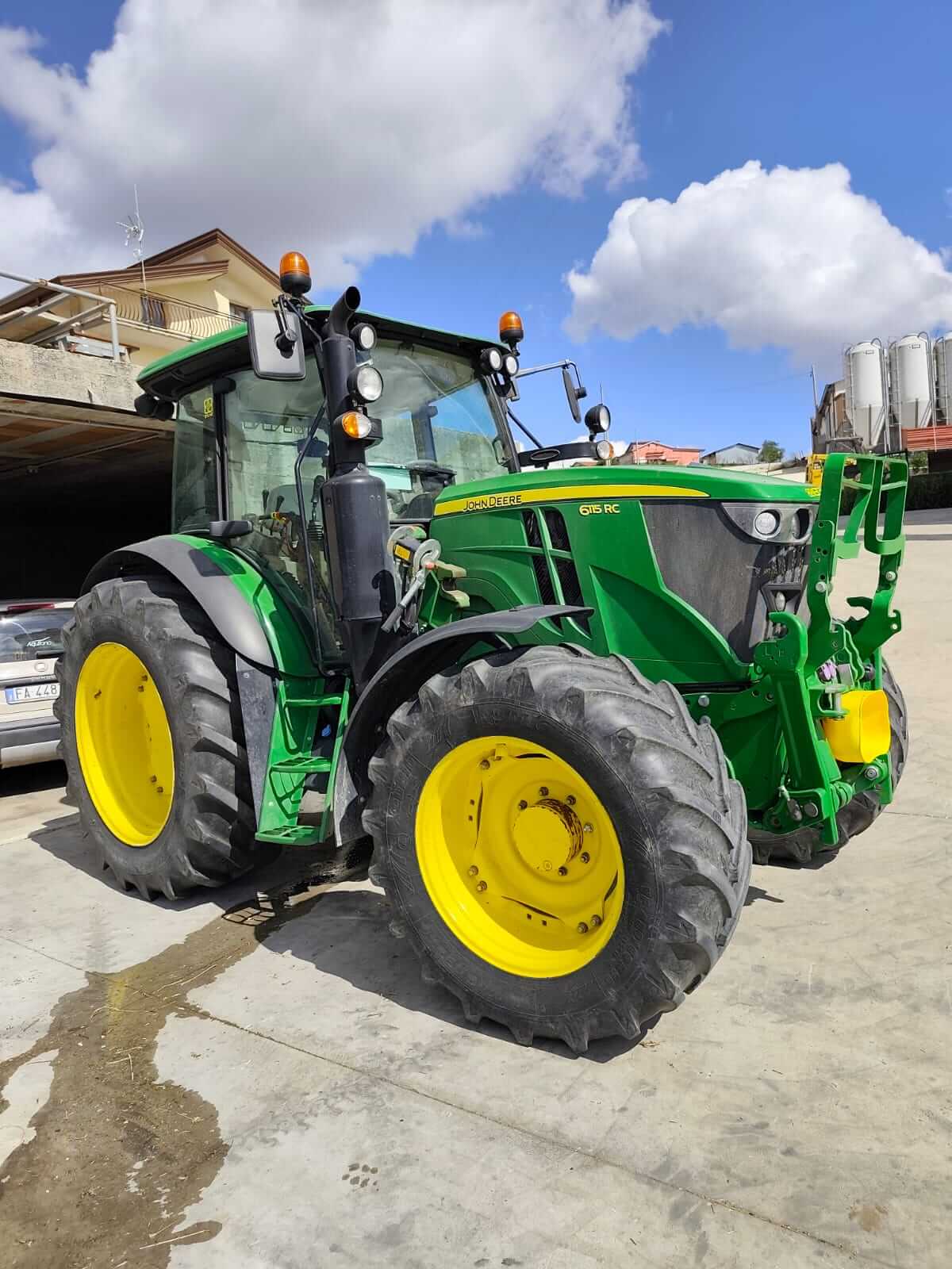 Trattore John Deere 6115RC - immagine 2