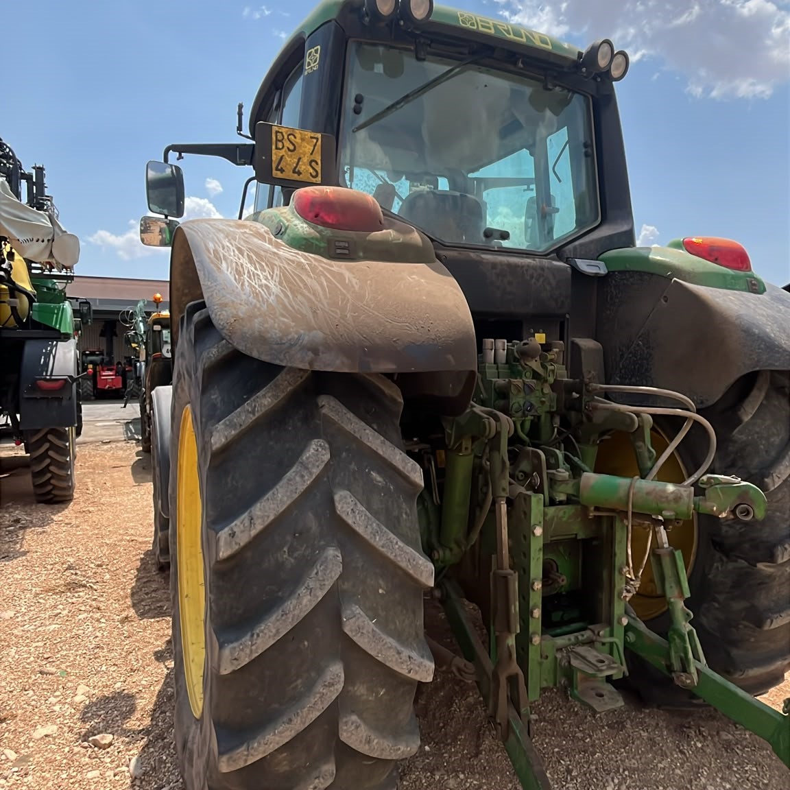 Trattore Gommato John Deere 6120M - immagine 5