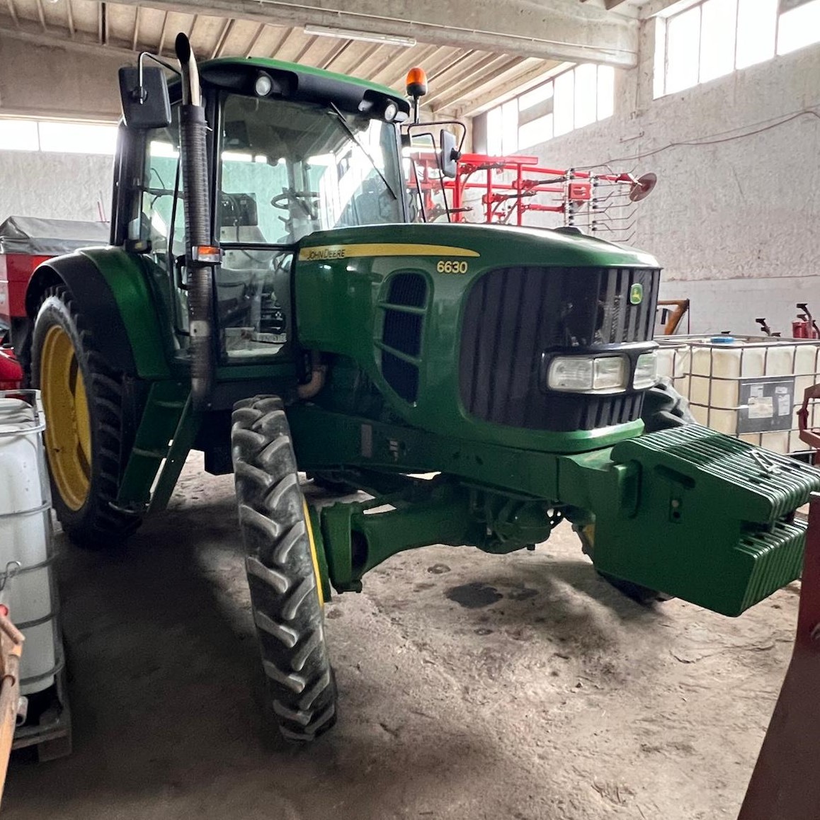 Trattore John Deere 6630