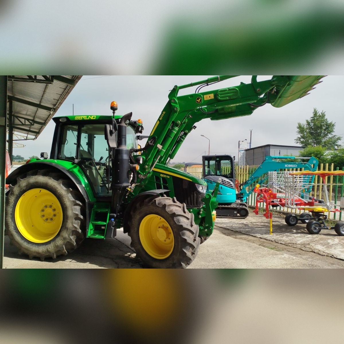 Trattore John Deere 6120M