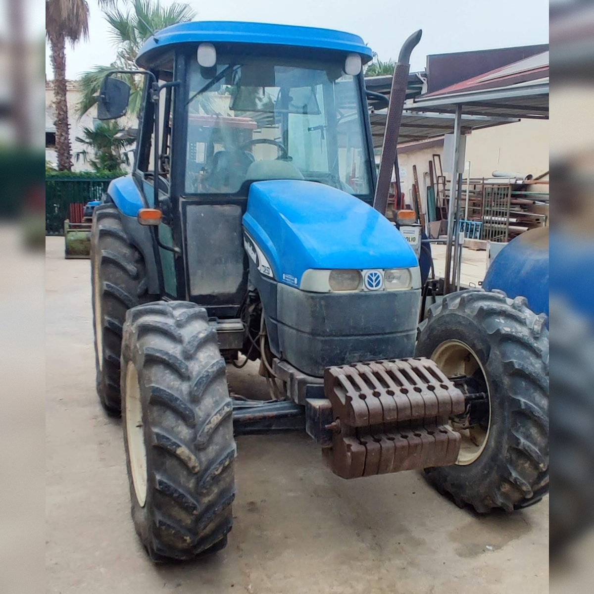 Trattore New Holland TD 85D